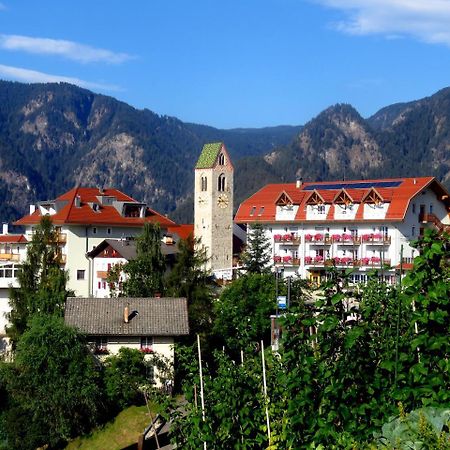 Gasthaus Zum Weissen Kreuz Lazfons Exterior foto