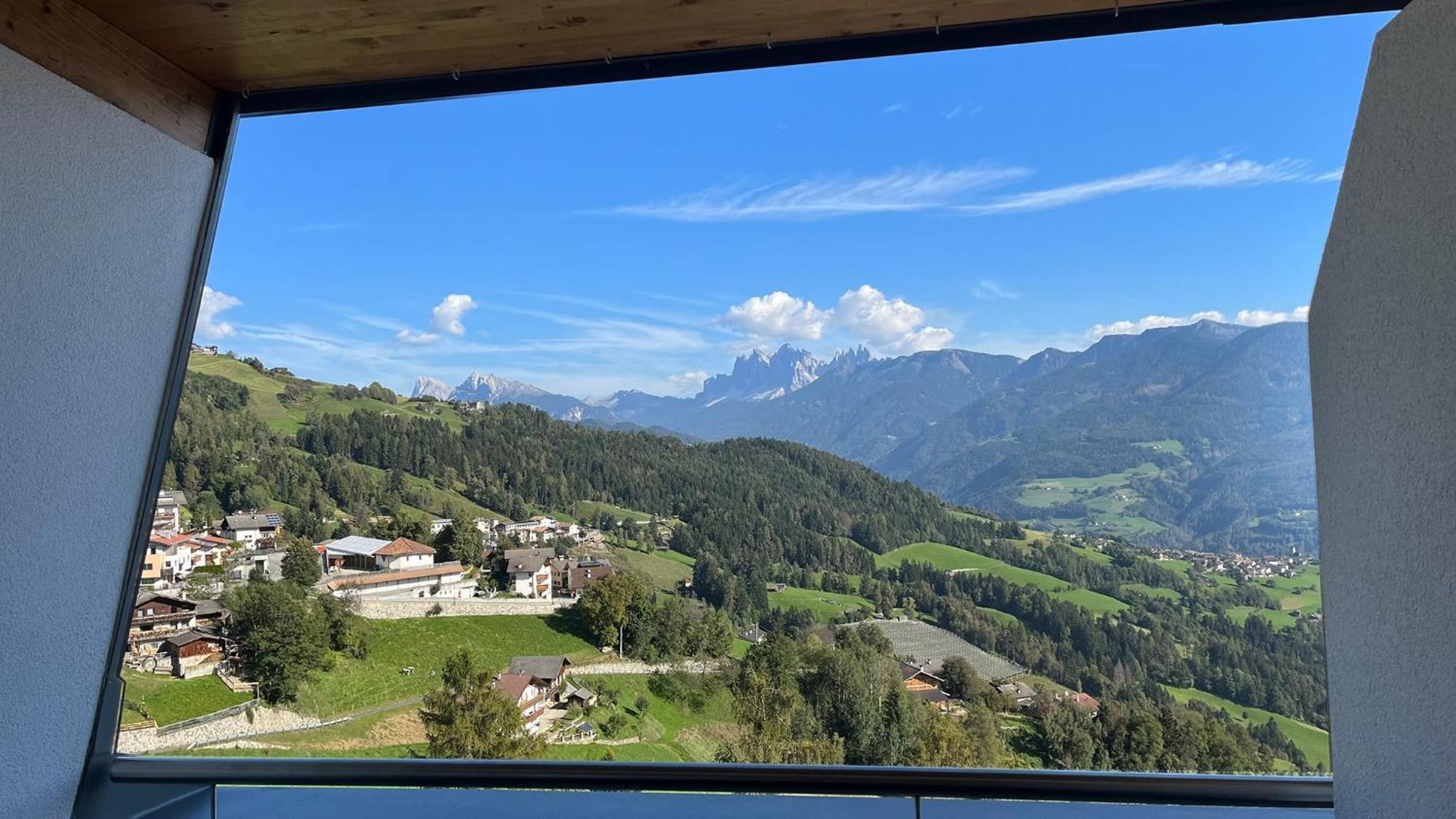 Gasthaus Zum Weissen Kreuz Lazfons Exterior foto